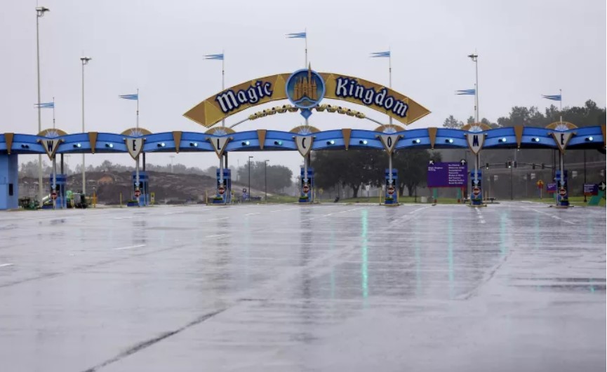 Disney Land Has Only Closed Six Times In Its Lifetimes