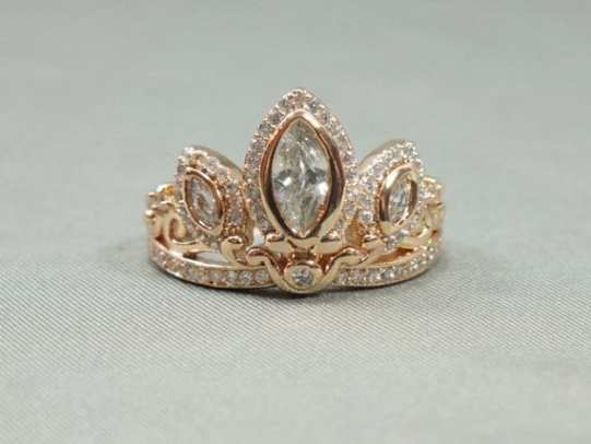 Nobody Will Be Able To Turn Down An Adventure After Wearing This beautiful Rapunzel-Inspired Ring
