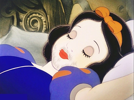Snow White is need of serious grooming