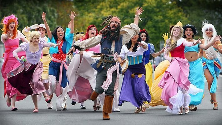 Disney Cosplay Game
