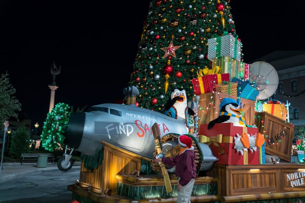 Grinchmas and Universal's Holiday Parade featuring Macy's