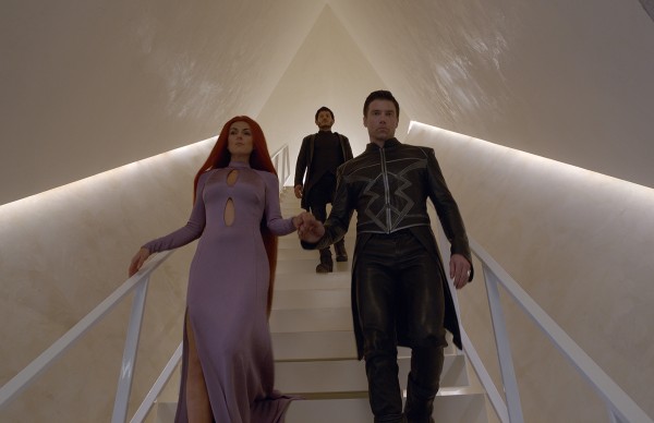 Avengers v Inhumans