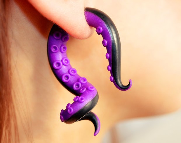 Ursula Faux Gauge Earrings