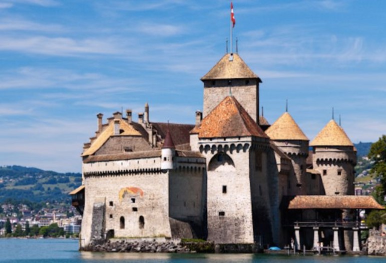 Chateau De Chillon
